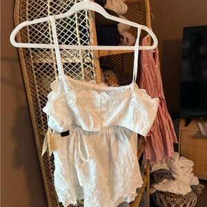 Doen White Eyelet Lace Women's set